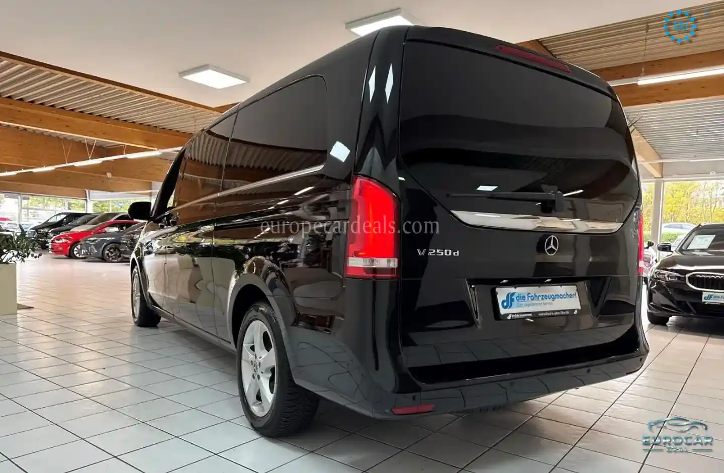 Mercedes-Benz V 250