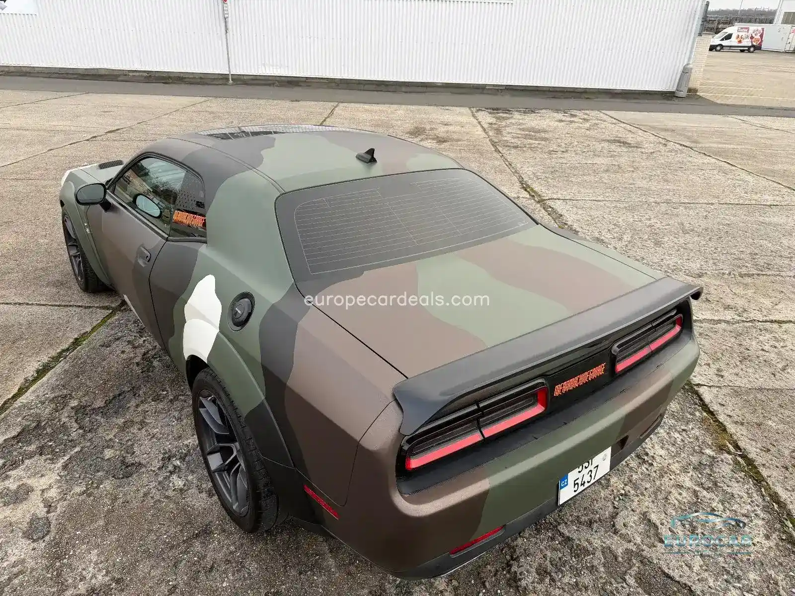 Dodge Challenger