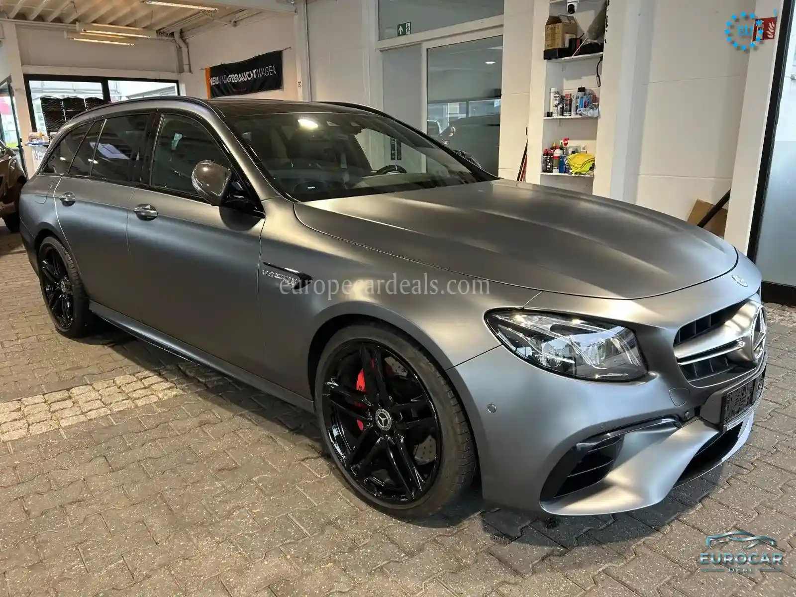 Mercedes-Benz E 63 AMG