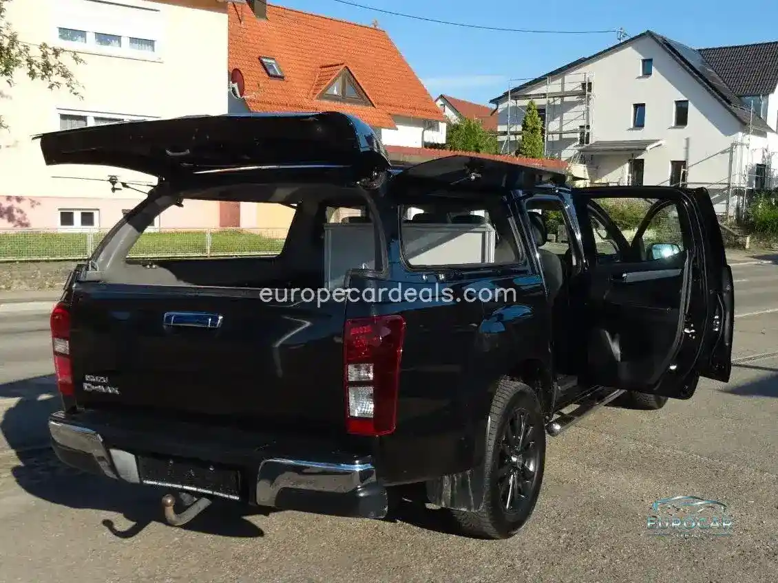 Double Cab 4WD Custom