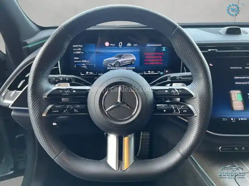 Mercedes-Benz E 300