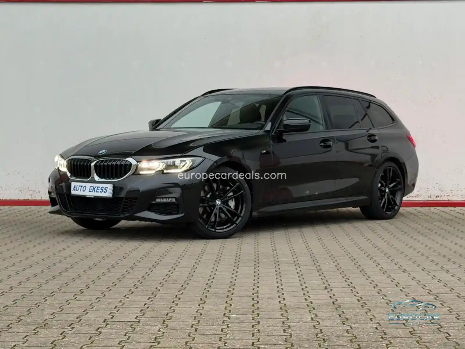 BMW 330