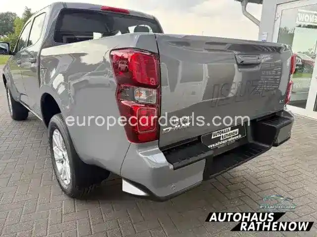 Double Cab 4WD LS SHZ Totwinkelassistent S