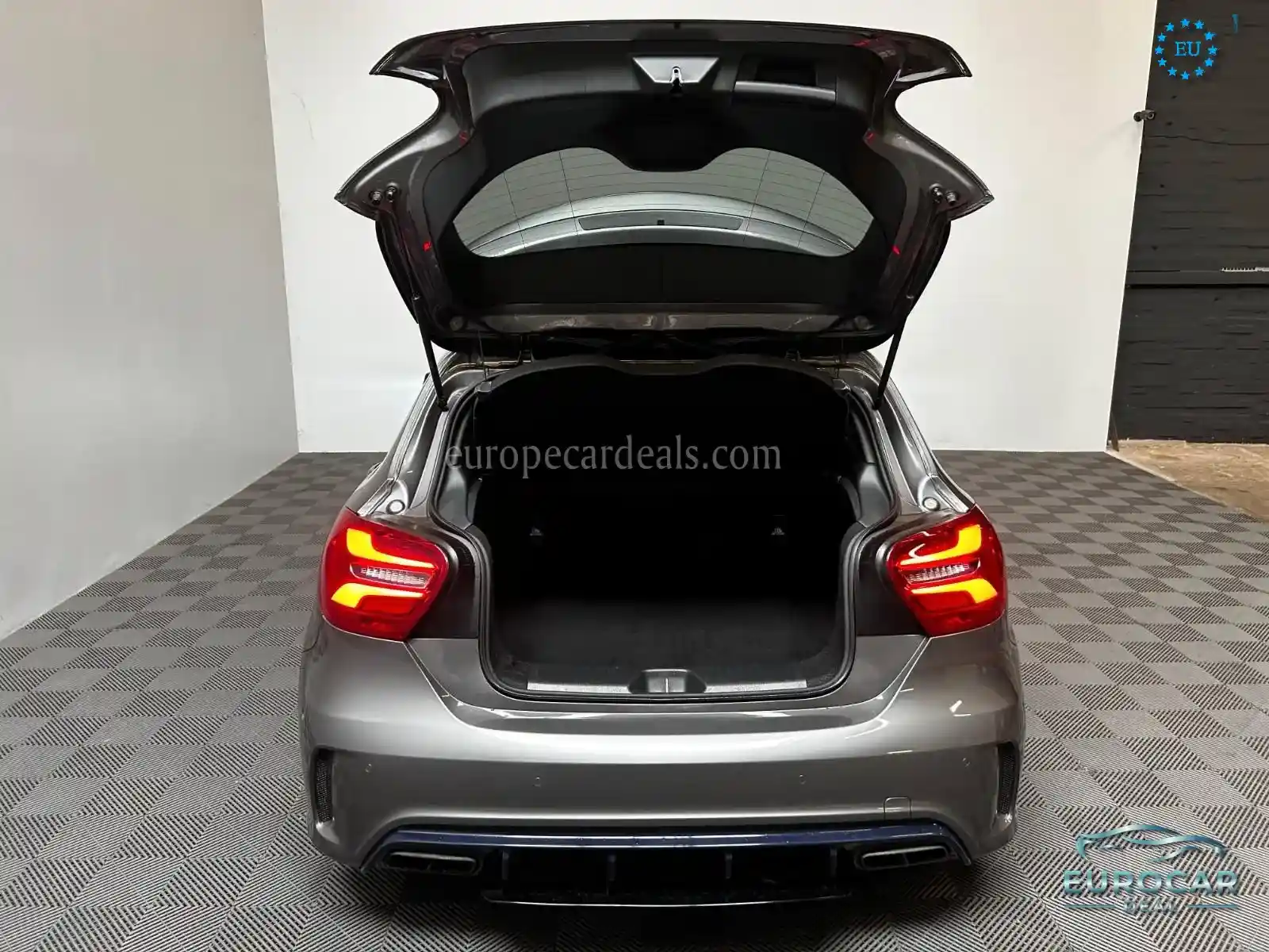 Mercedes-Benz A 45 AMG