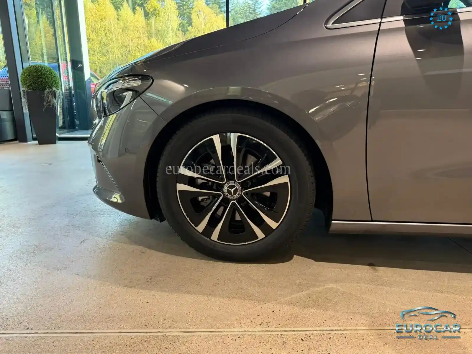 Mercedes-Benz B 200