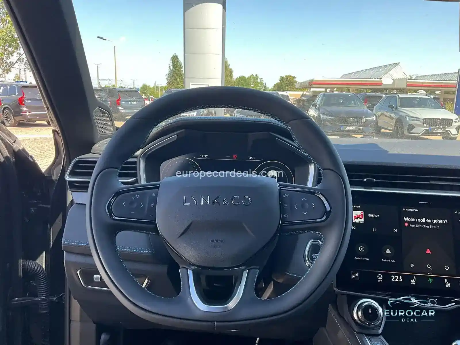 Lynk&Co 01