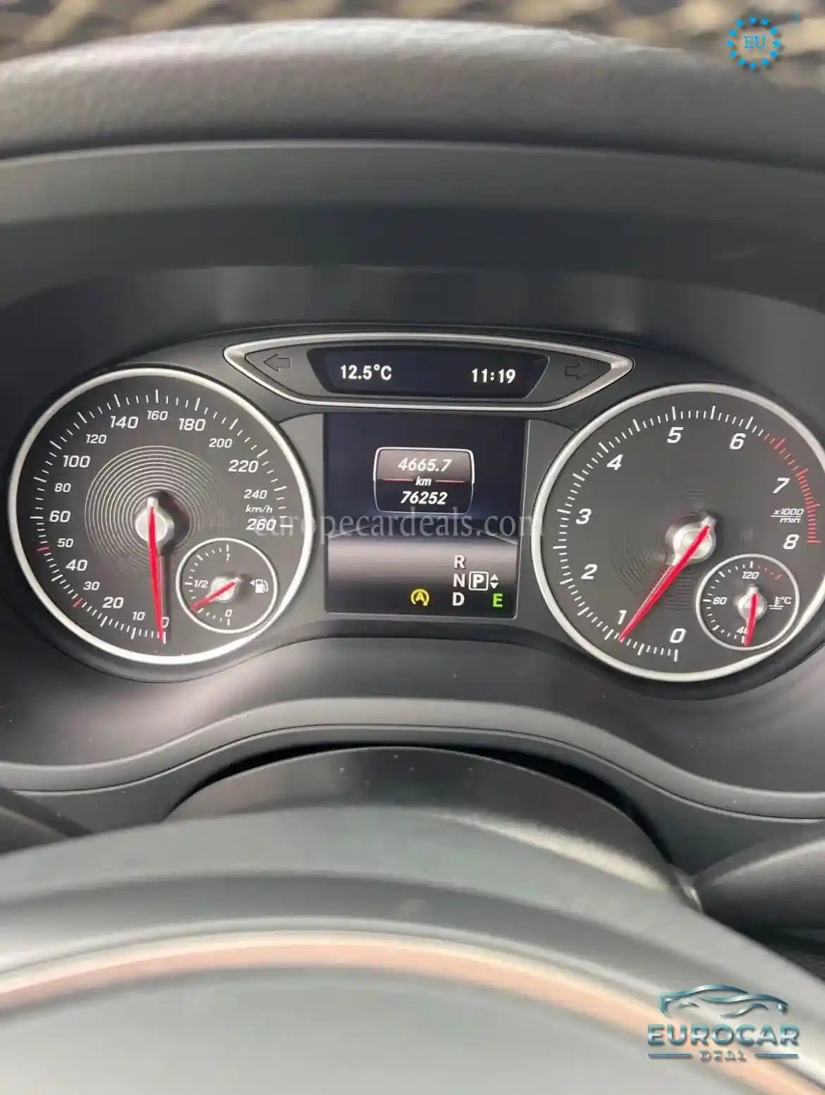 Mercedes-Benz B 220