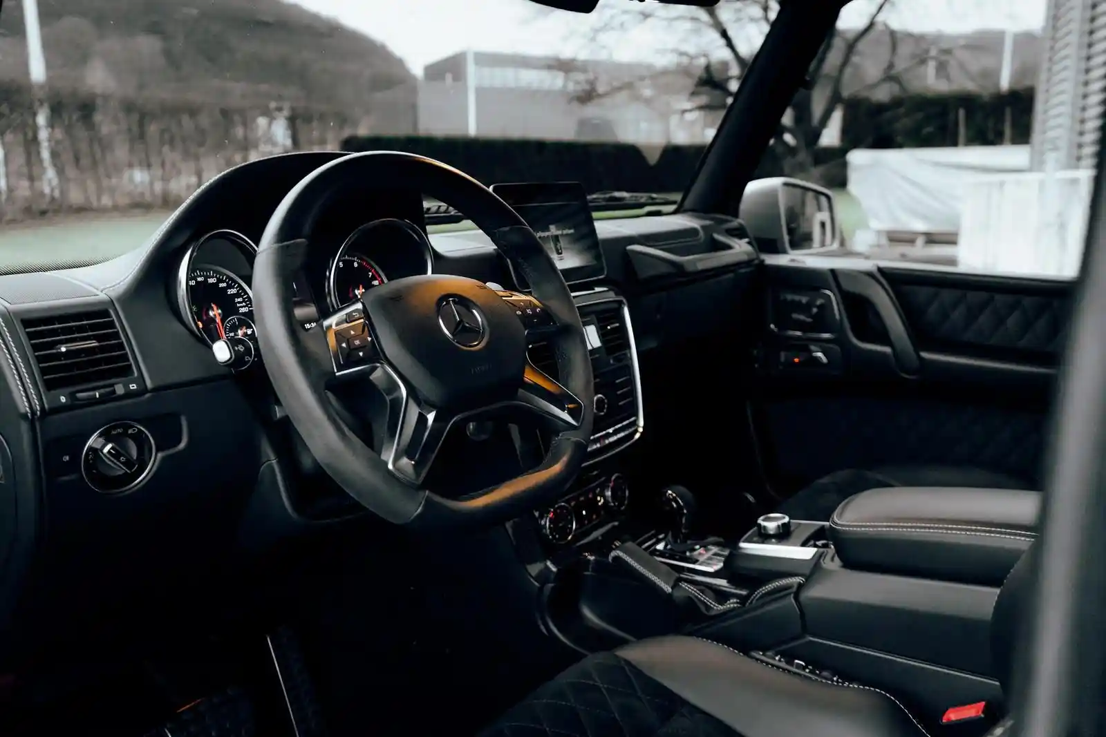 Mercedes-Benz G 500