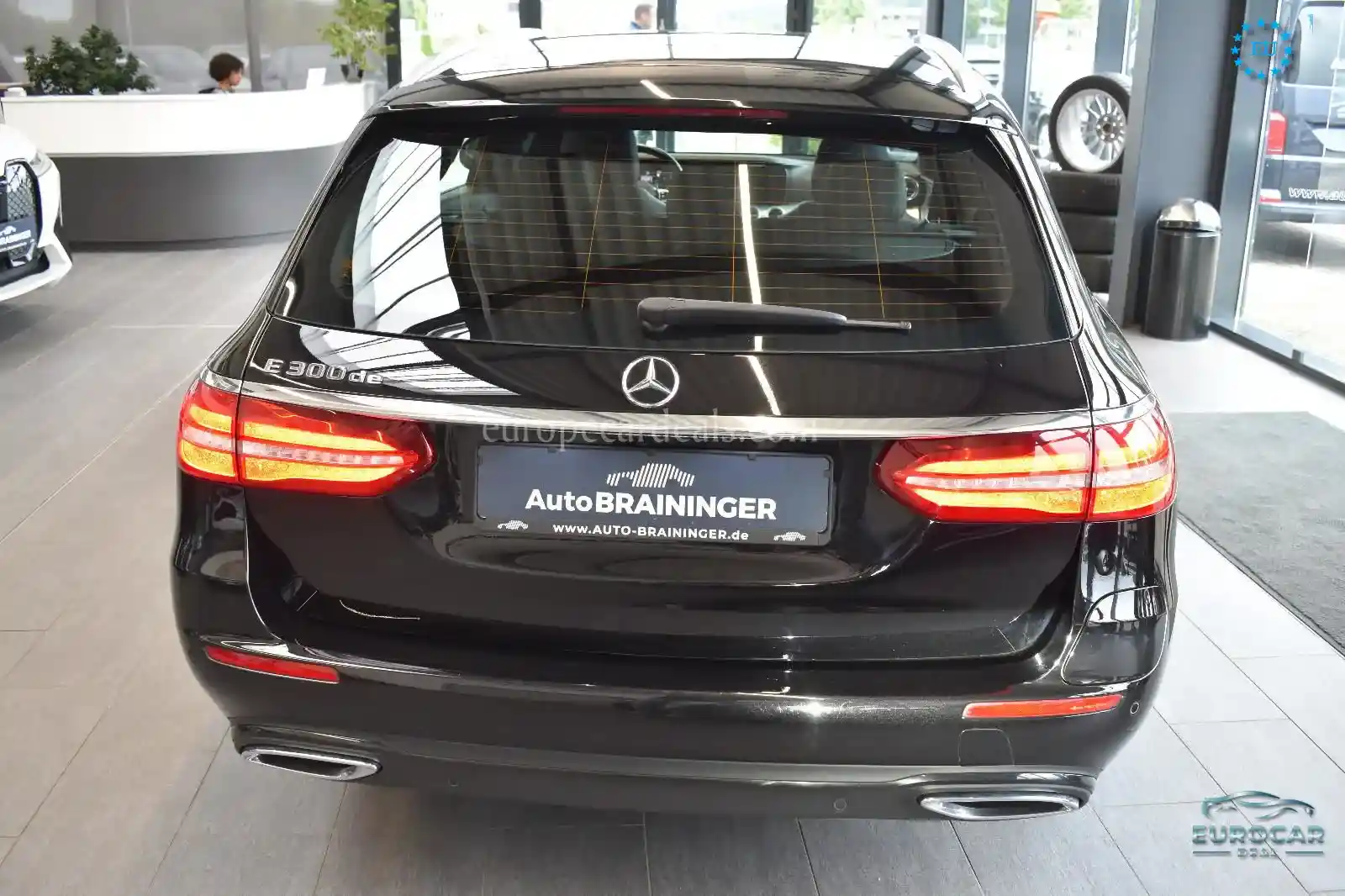 Mercedes-Benz E 300