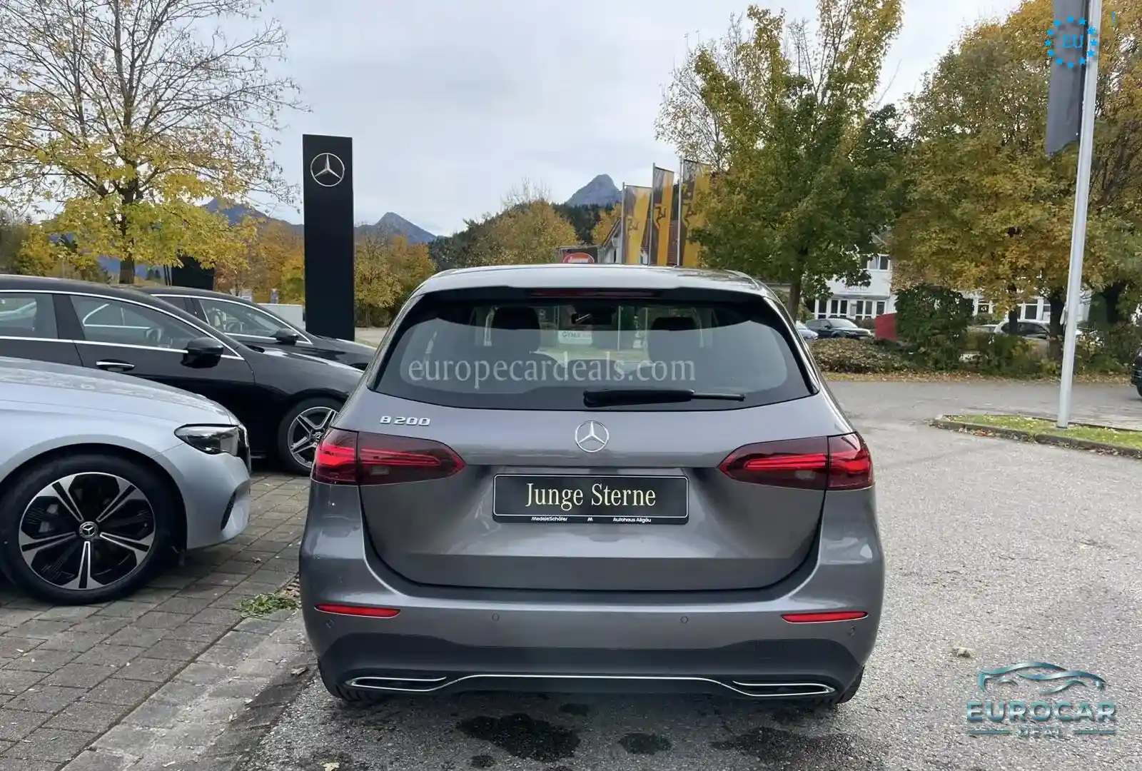 Mercedes-Benz B 200