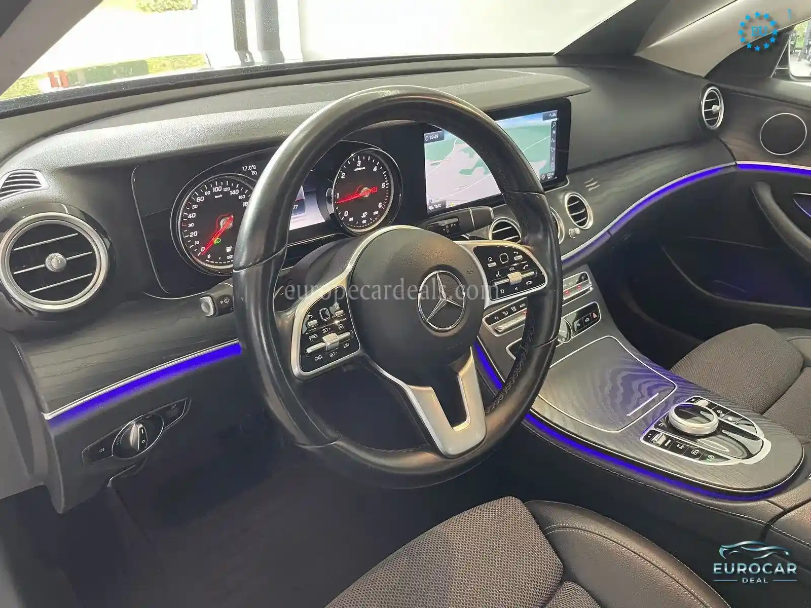 Mercedes-Benz E 220