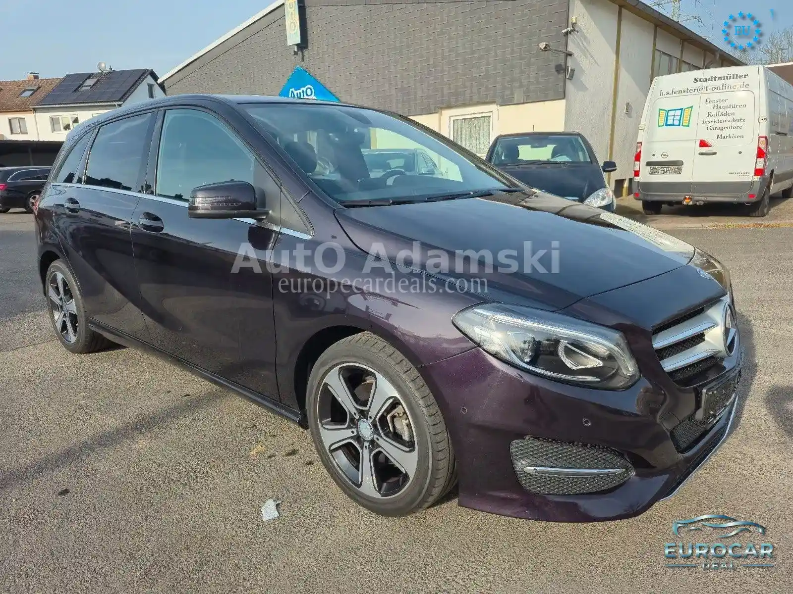 Mercedes-Benz B 180
