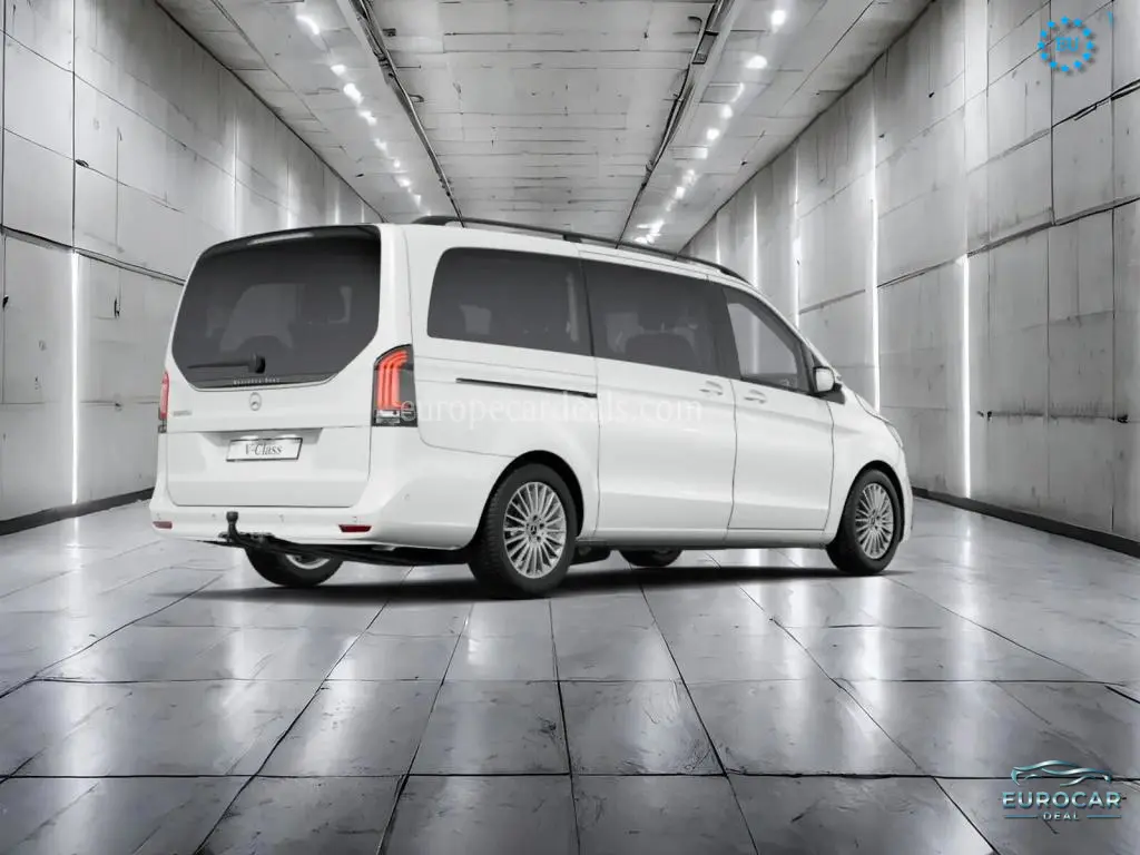 Mercedes-Benz V 220