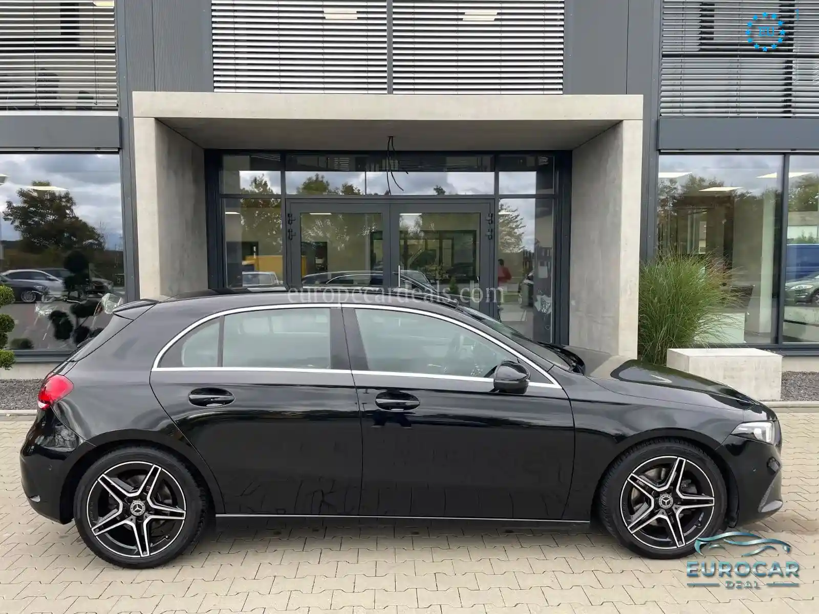 Mercedes-Benz A 220