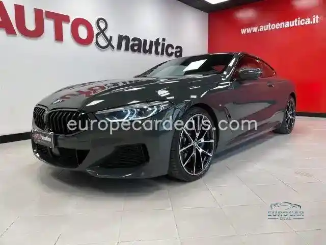 BMW 840