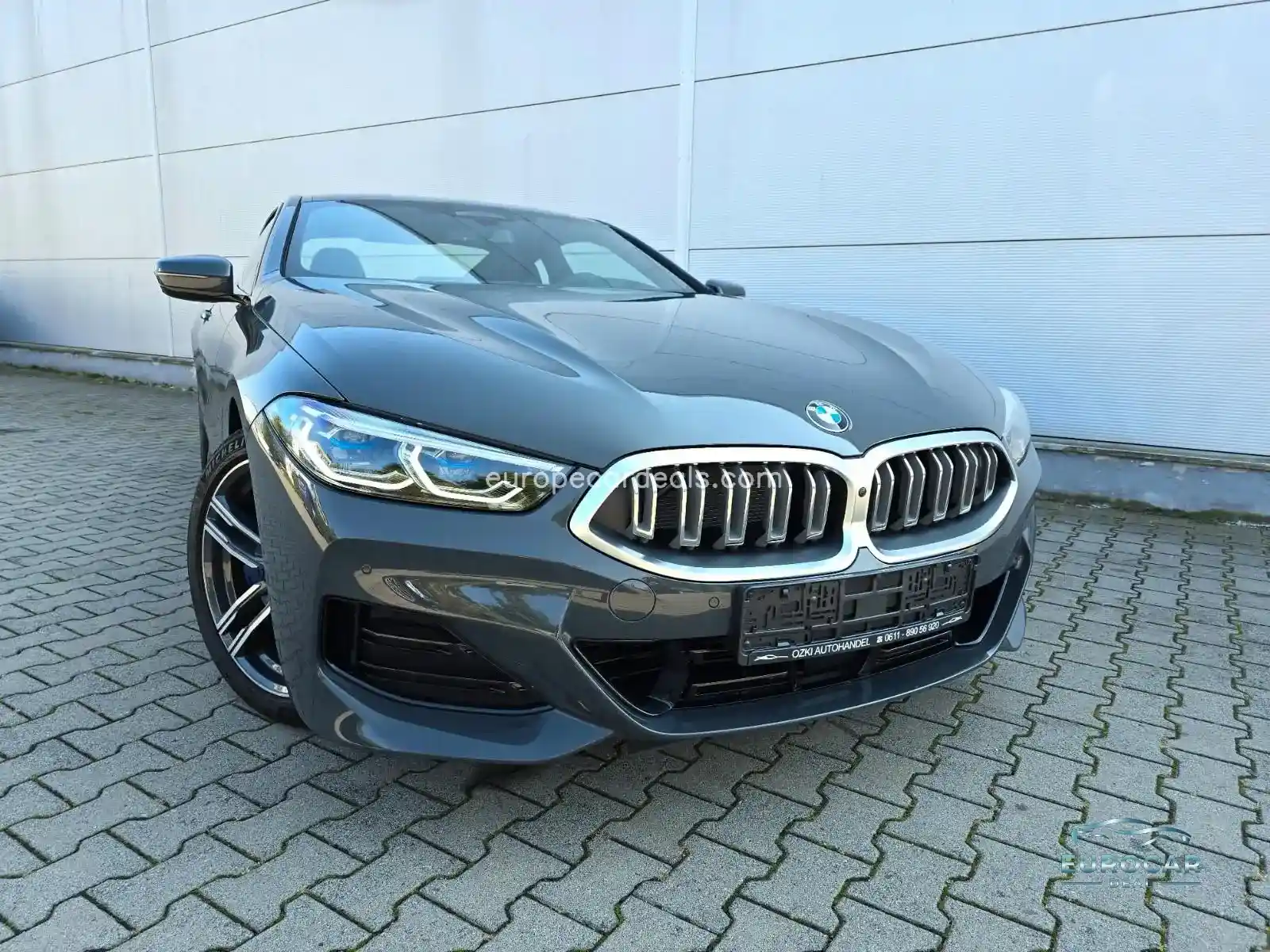 BMW 840