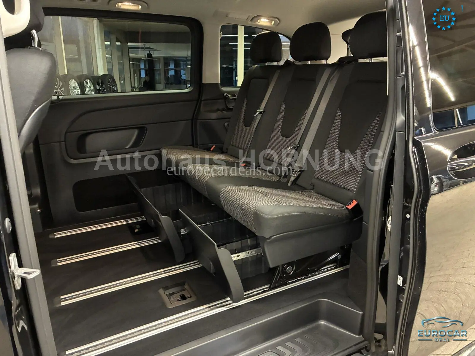 Mercedes-Benz V 220