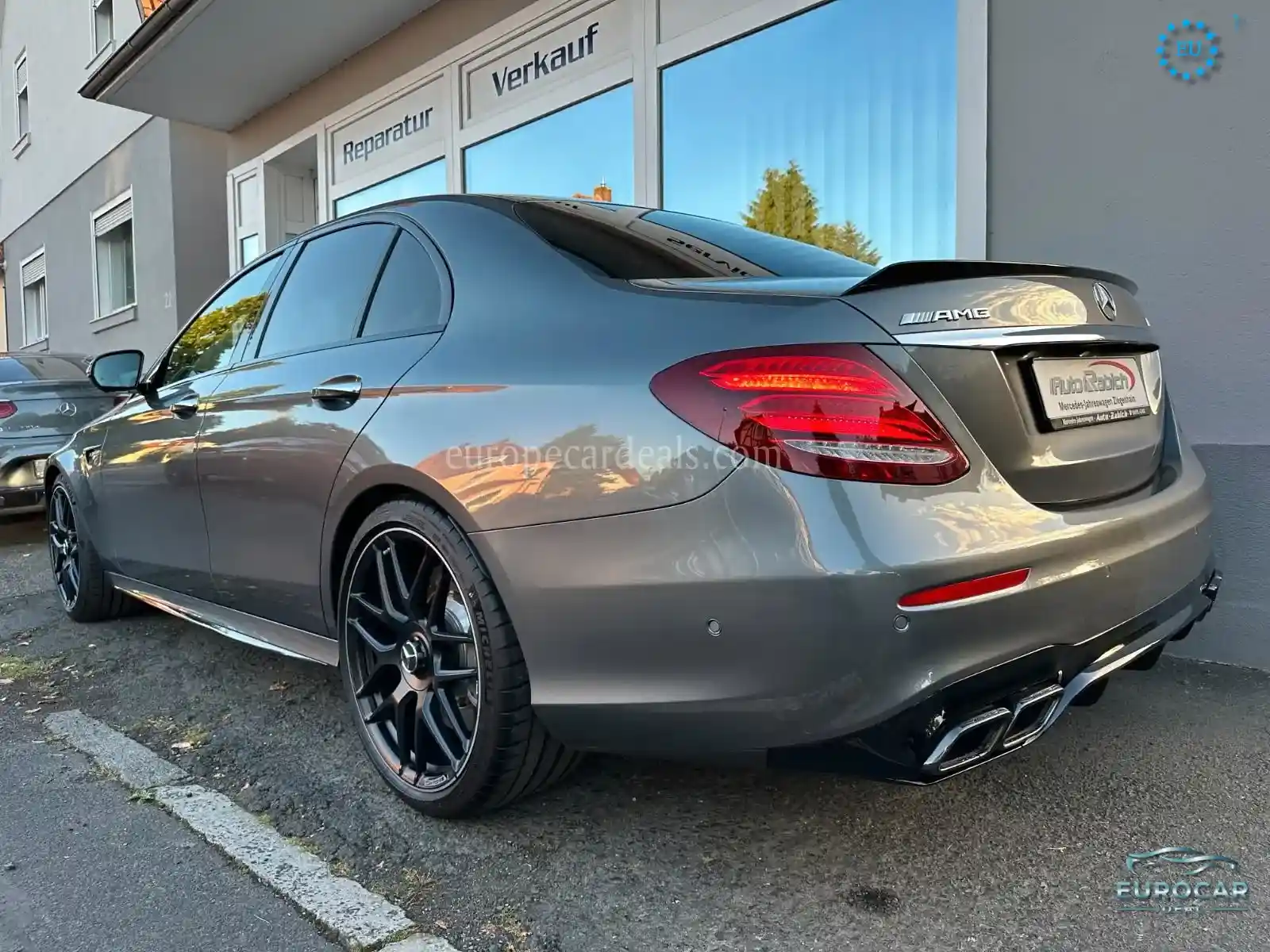Mercedes-Benz E 63 AMG