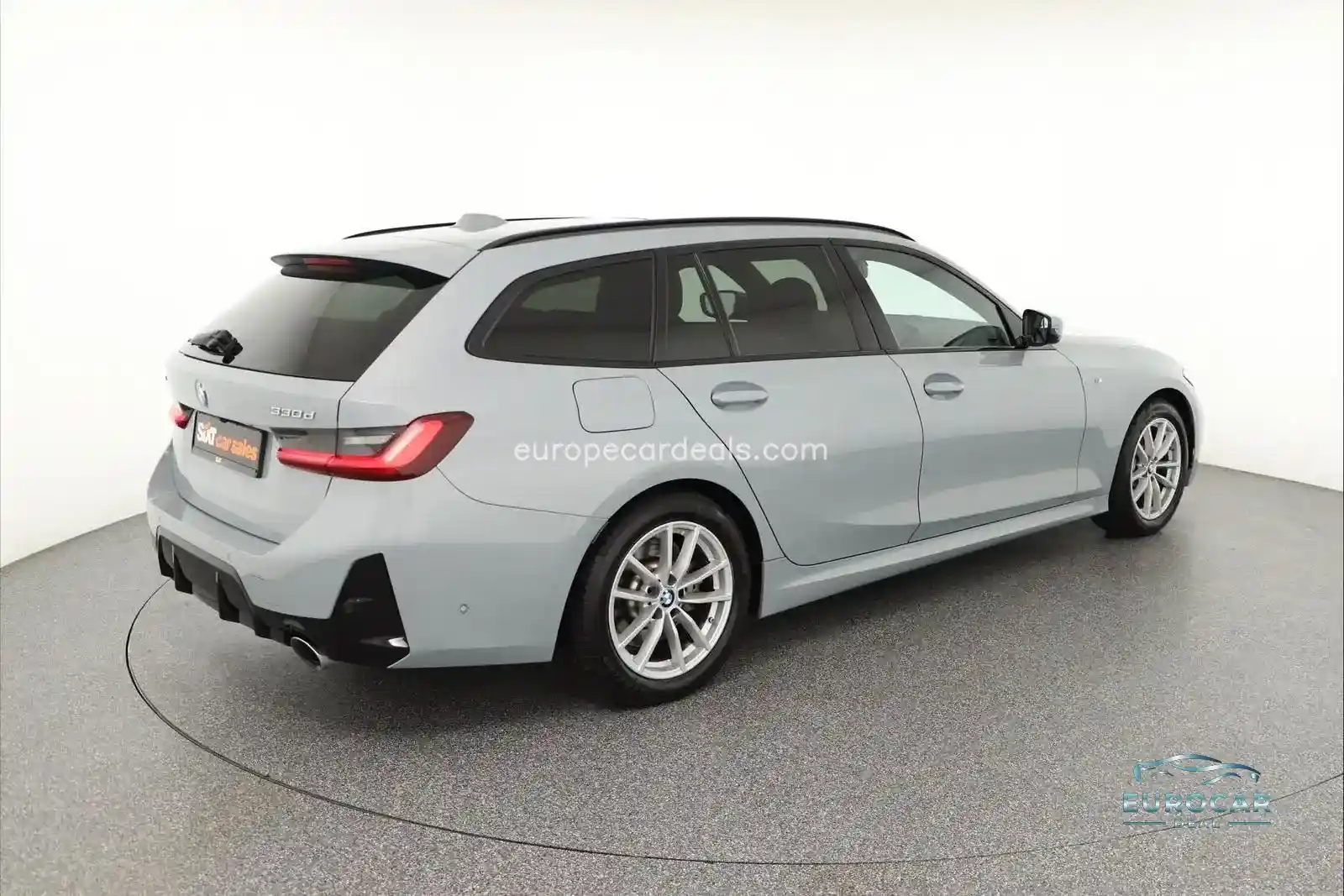 BMW 330