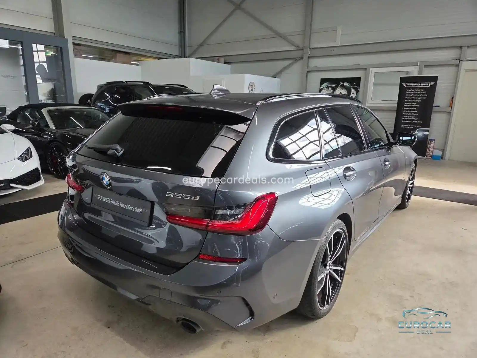 BMW 330