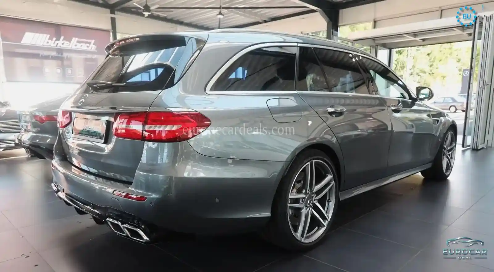 Mercedes-Benz E 63 AMG