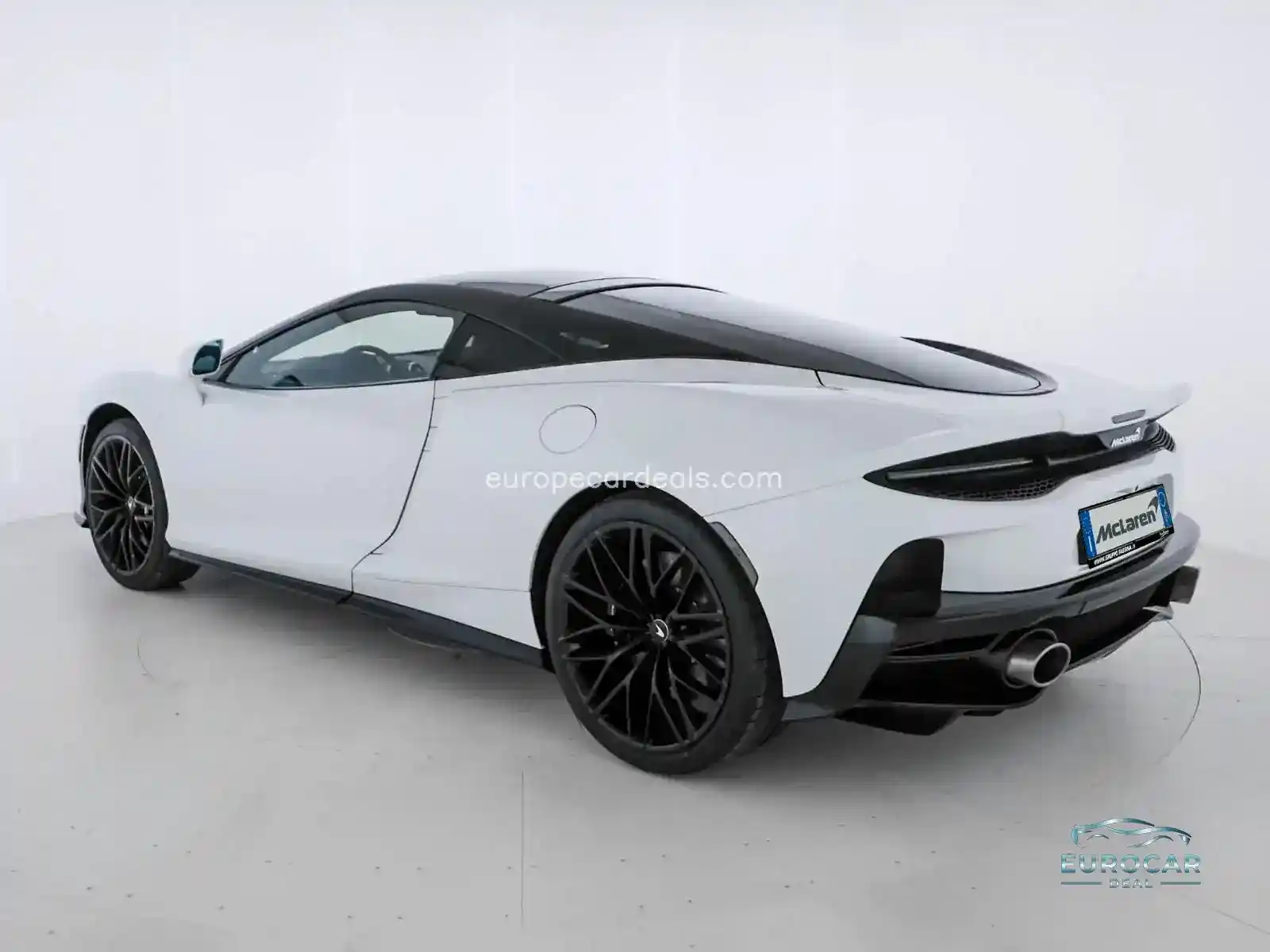 McLaren GT