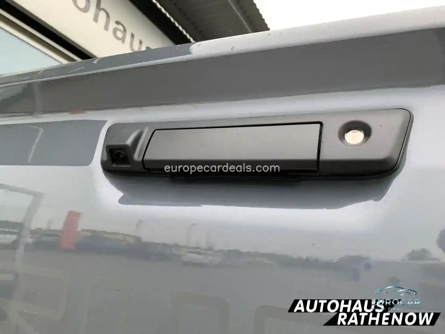 Double Cab 4WD L Allrad EU6e Totwinkelassi