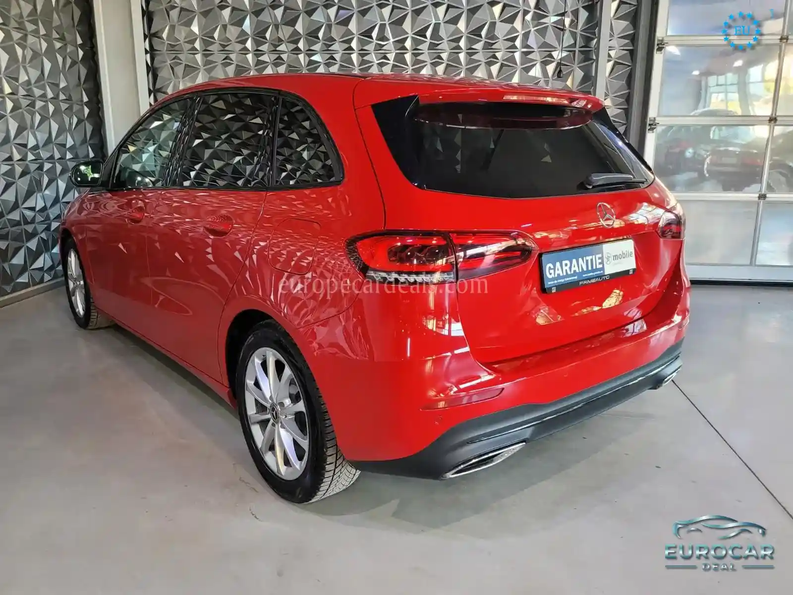 Mercedes-Benz B 200
