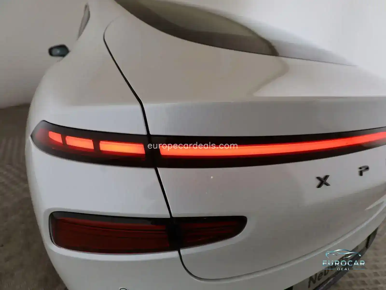 XPENG P7