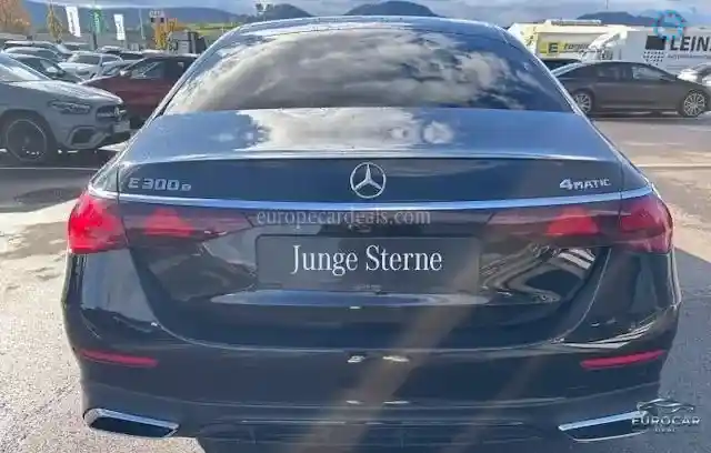 Mercedes-Benz E 300