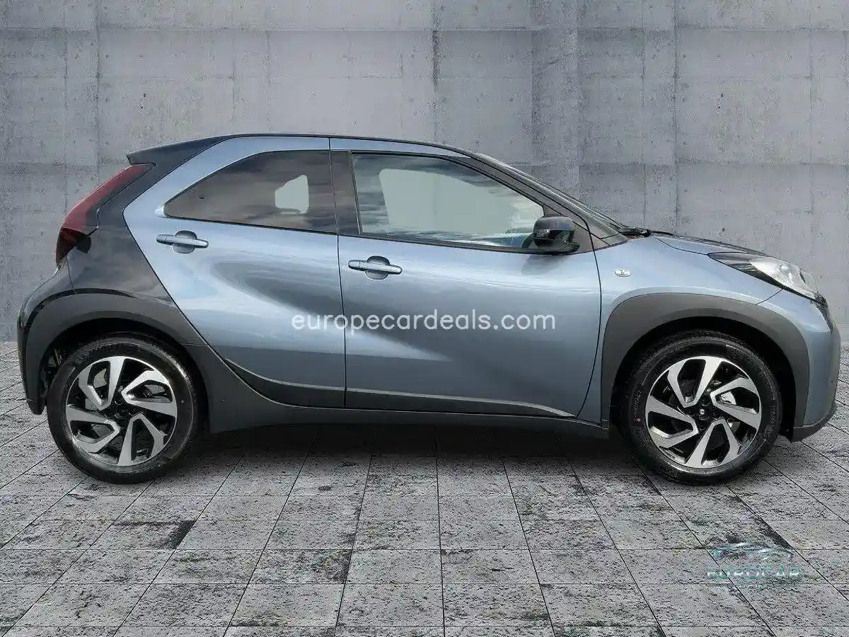 Toyota Aygo (X)