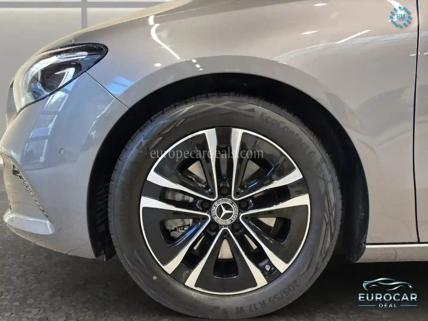 Mercedes-Benz B 220