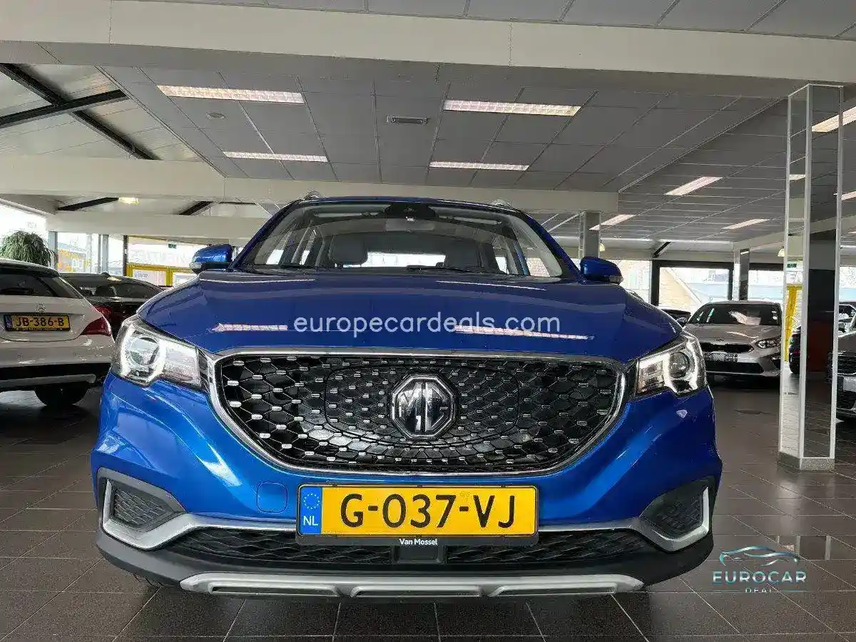 MG ZS