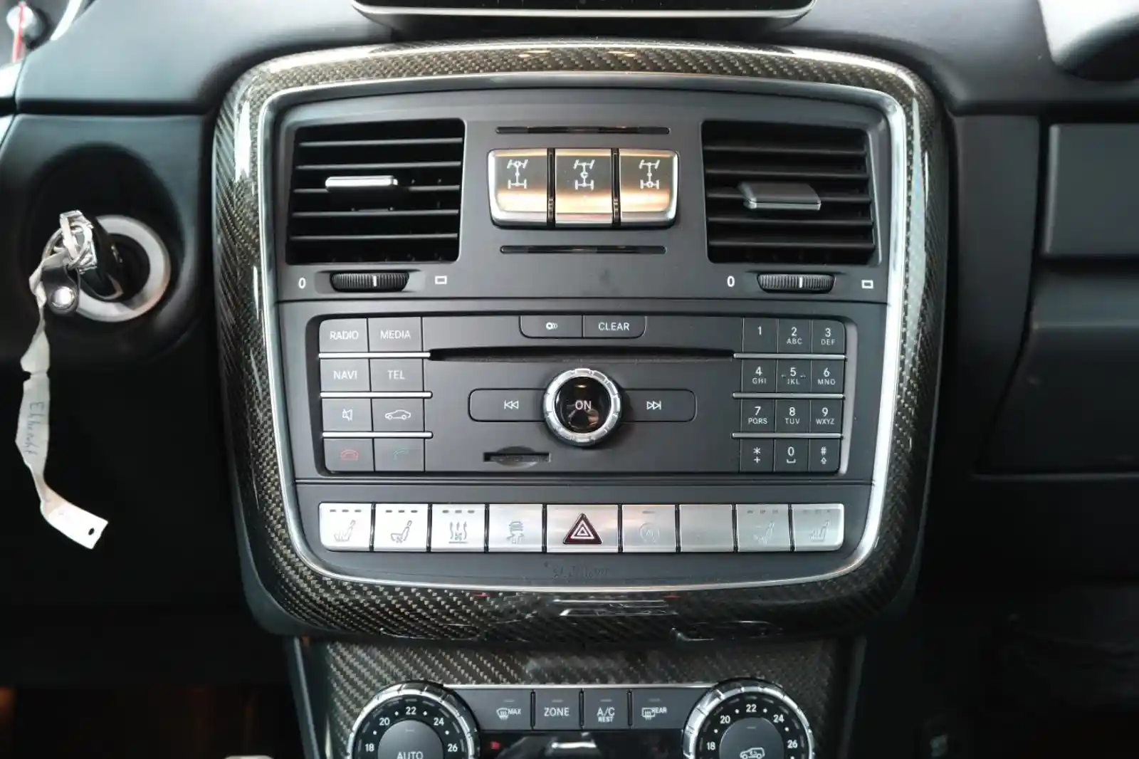 Mercedes-Benz G 500