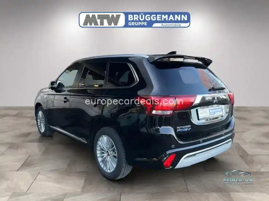 Mitsubishi Plug-in Hybrid Outlander