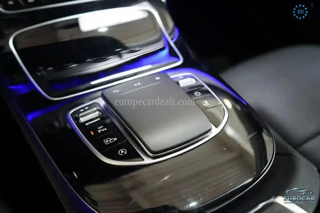 Mercedes-Benz E 400