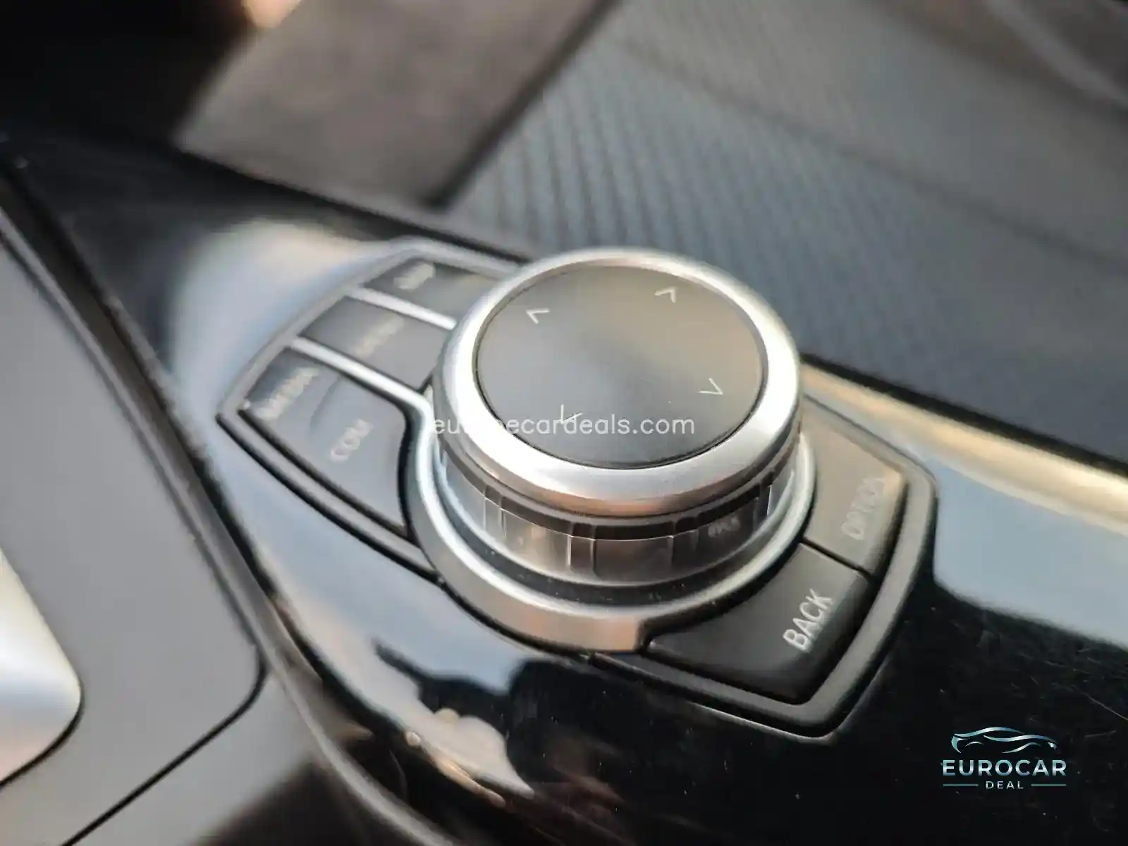 BMW M140i