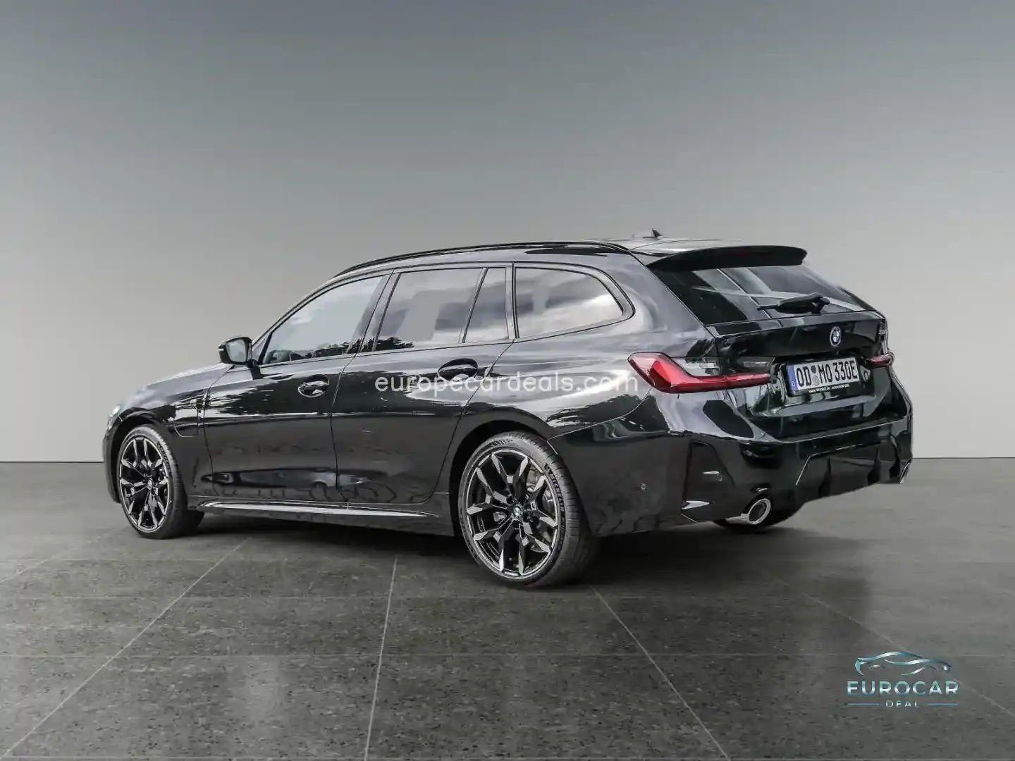 BMW 330