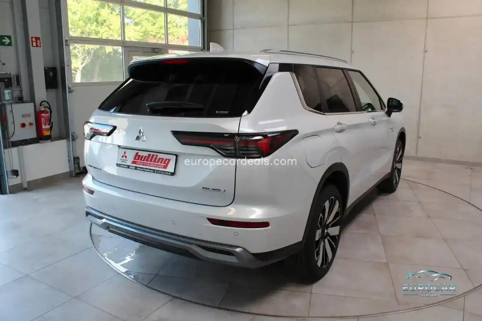 Mitsubishi Plug-in Hybrid Outlander