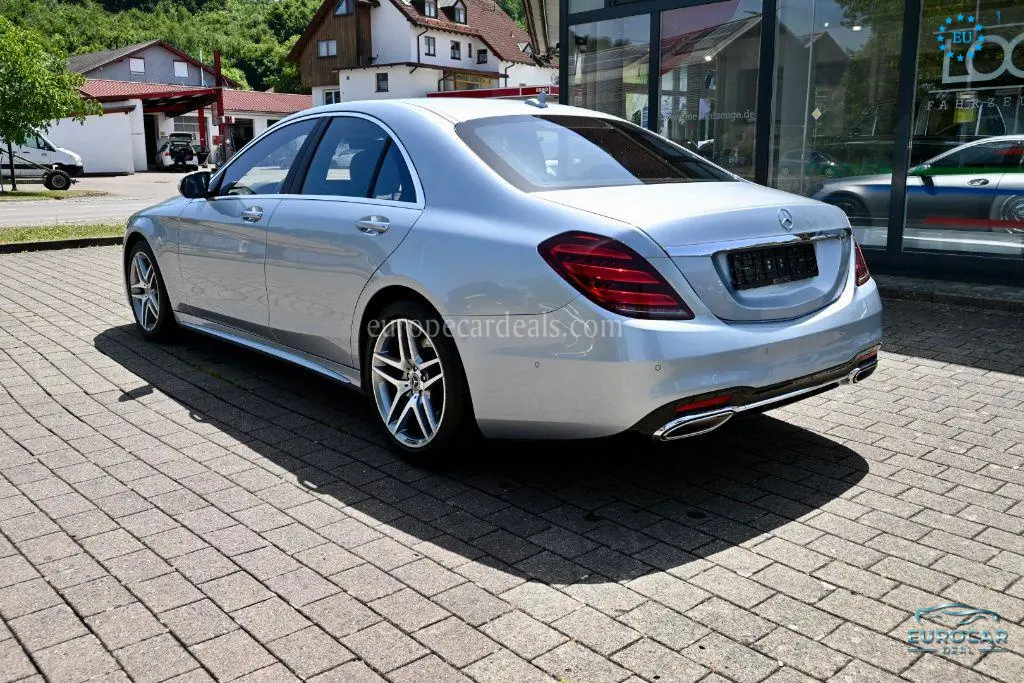 Mercedes-Benz S 560