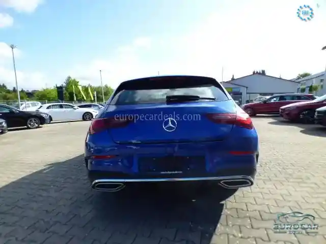 Mercedes-Benz CLA 200 Shooting Brake