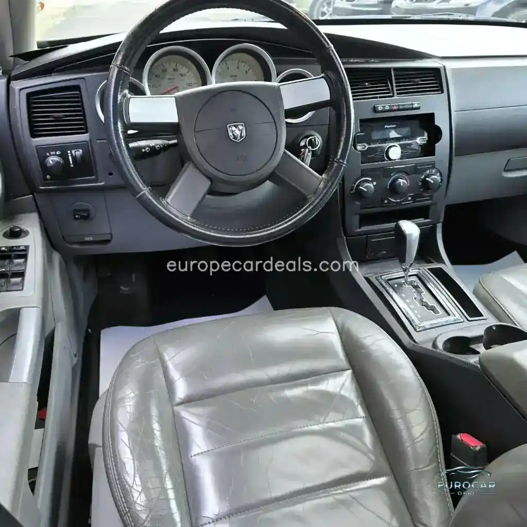 Dodge Magnum