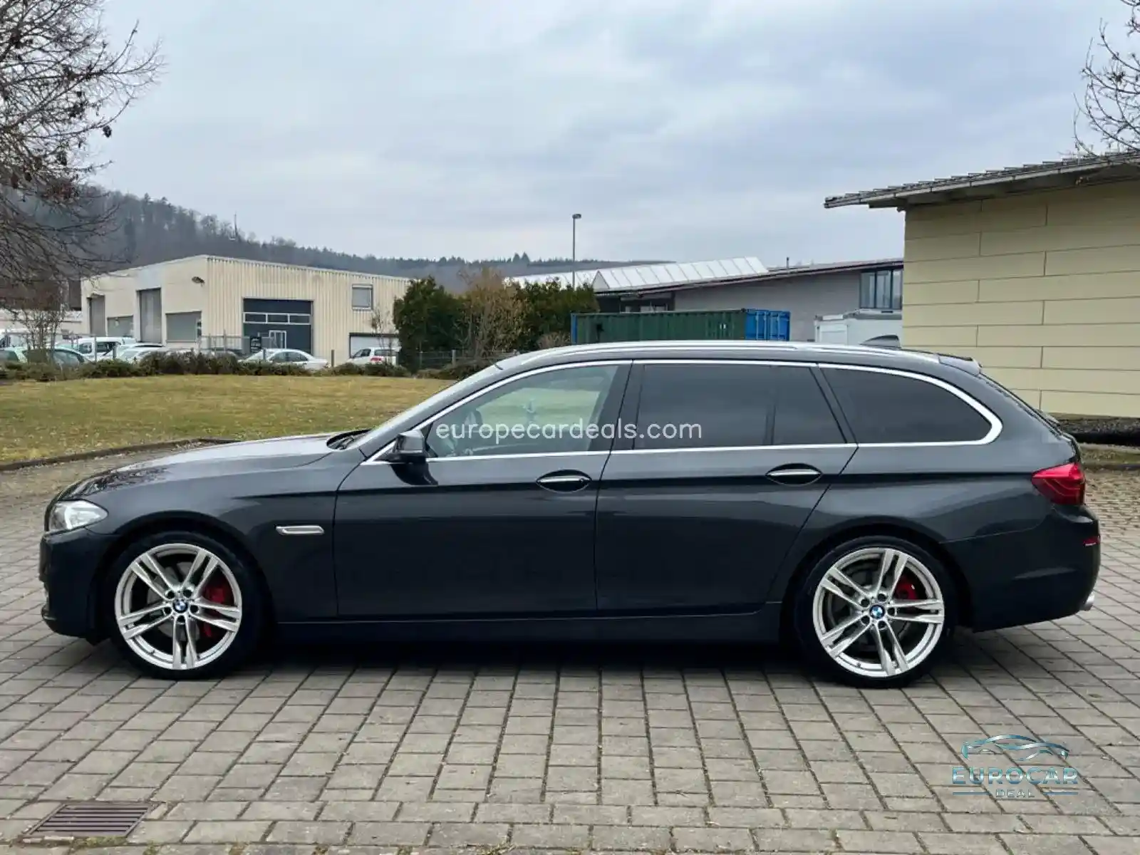 BMW 525