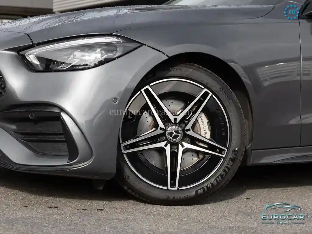 Mercedes-Benz C 220