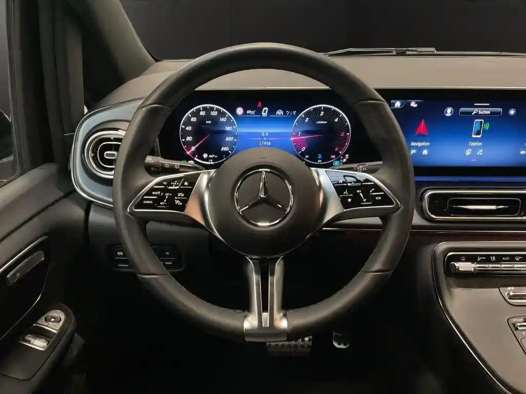 Mercedes-Benz V 250