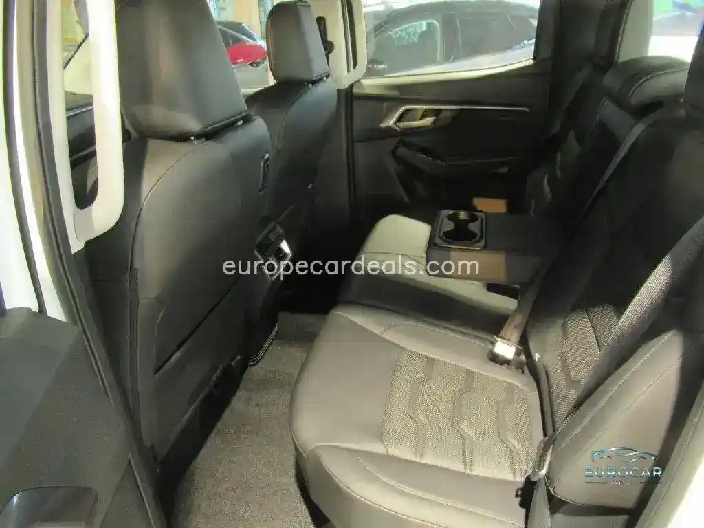 Double Cab 4WD LSE (BTF)