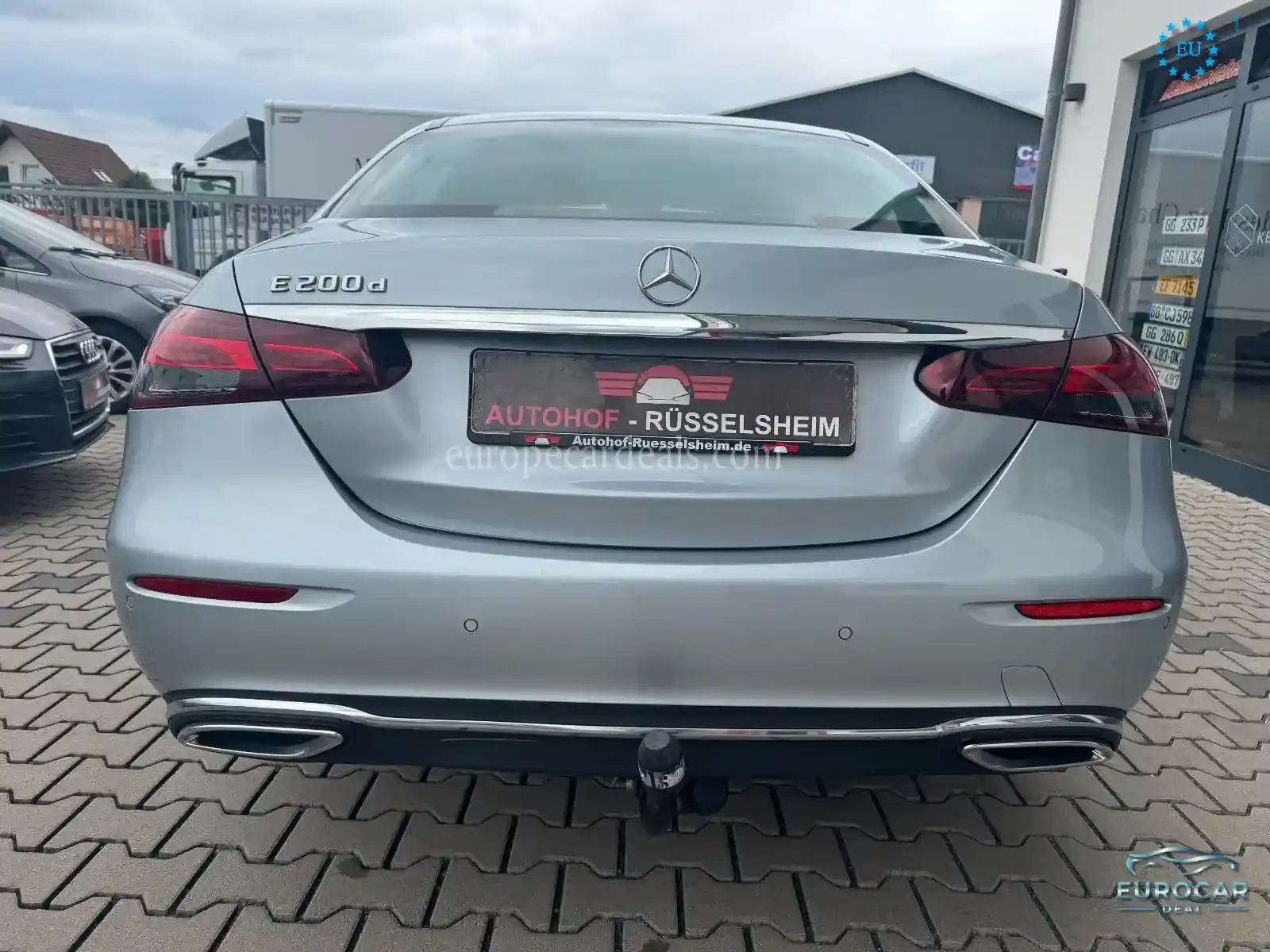 Mercedes-Benz E 200