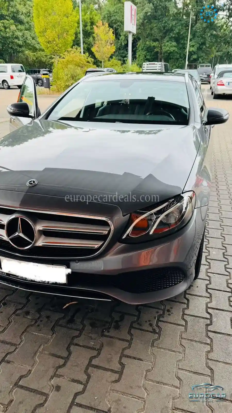 Mercedes-Benz E 200