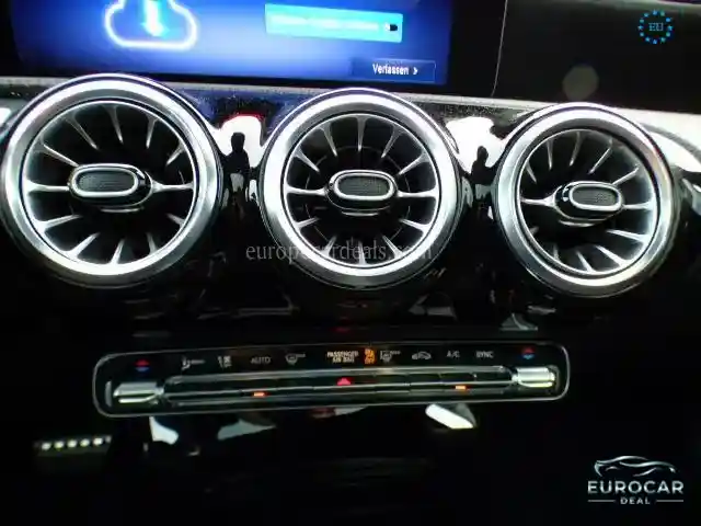 Mercedes-Benz CLA 200 Shooting Brake