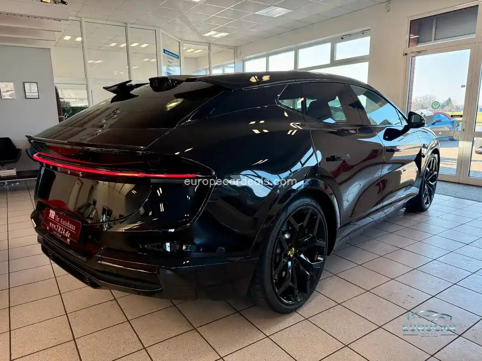 Lotus Eletre